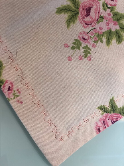 Trilho Mesa Easy Clean - Caminho Mesa - Rosas