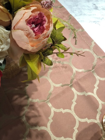 Trilho Mesa Jacquard Rose Gold Arabescos - Caminho Mesa