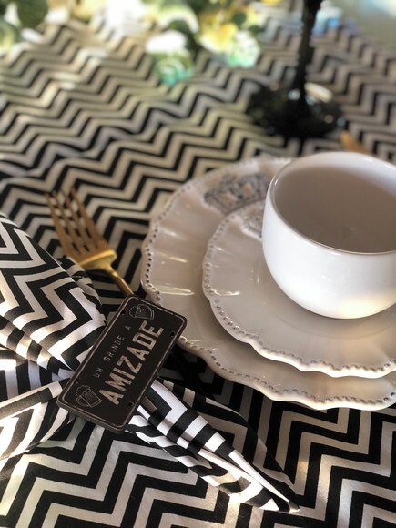 Trilho Mesa Tricoline Chevron- Caminho Mesa - Tête-a-tête