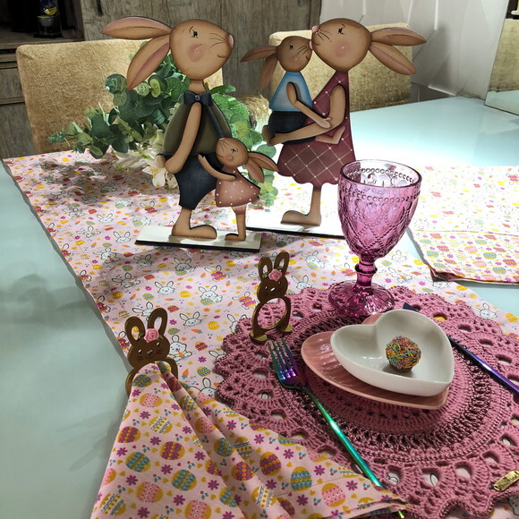Trilho Mesa Tricoline Coelho Páscoa - Caminho Mesa