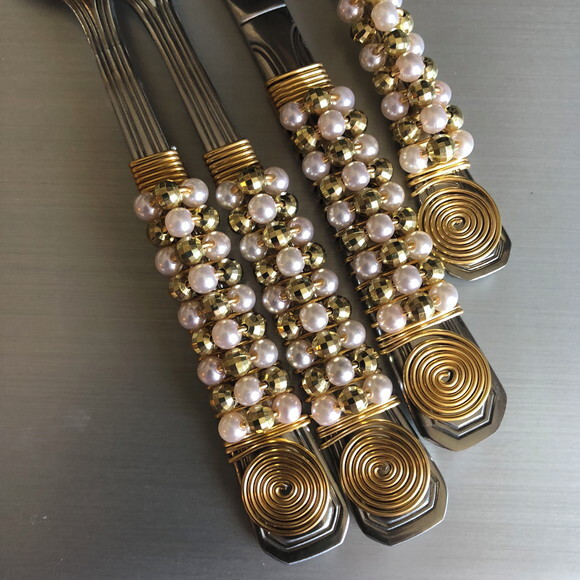 Trio Talheres Mesa Bordados Pérolas Rose Gold - Par