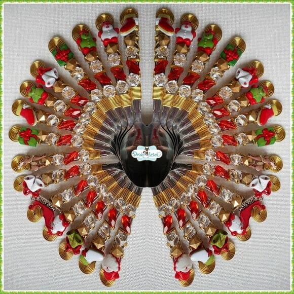 Colher Sobremesa Bordada Natal