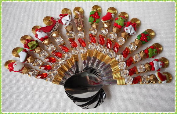 Garfo Sobremesa Bordado Natal