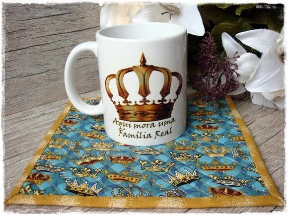 Mug Rug Coroas - Tapete de Caneca