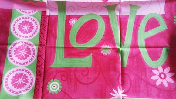 Tecido Importado Patchwork - Painel Love