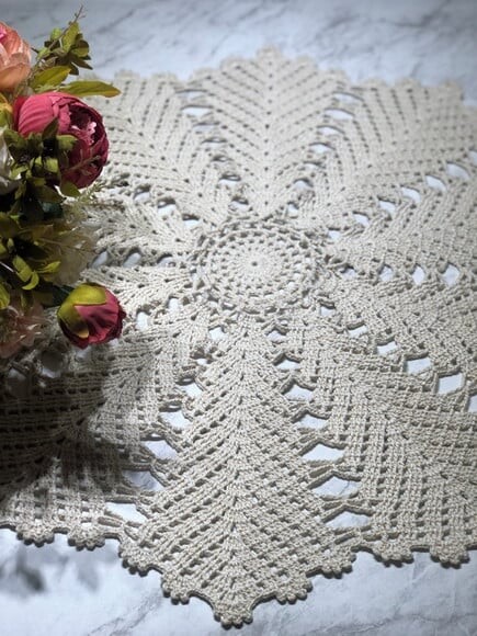Toalha - Centro de Mesa Croche Boho com Brilho Dourado