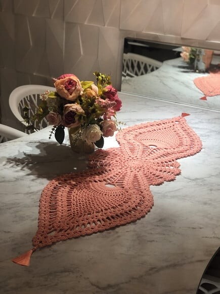Trilho Mesa Abacaxi Croche Salmão c Tassel