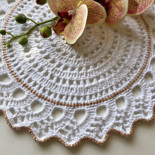 Sousplat Americano Croche Branco com Rose - 2 unidades