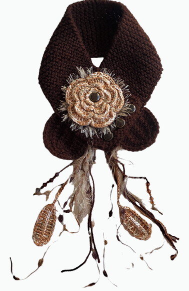 Cachecol Echarpe Gola Flor Marrom em Croche