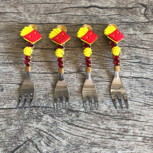 Garfinhos Bordados Batata Frita Petiscos - Talheres Bordados