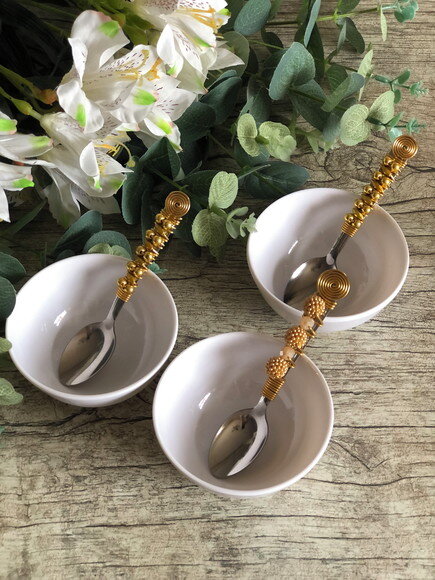 Petisqueira Redonda Molheira Colheres Bordadas - 3 Unid. G