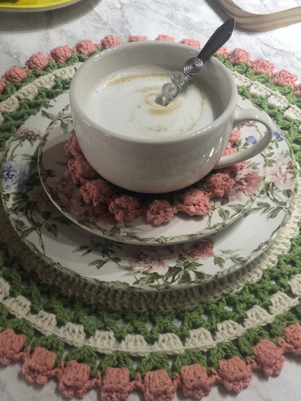 Sousplat Americano Croche Tulipa Coral