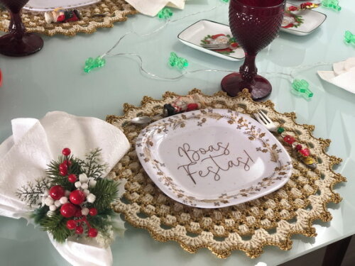 Sousplat Americano Croche Dourado Natal - Par