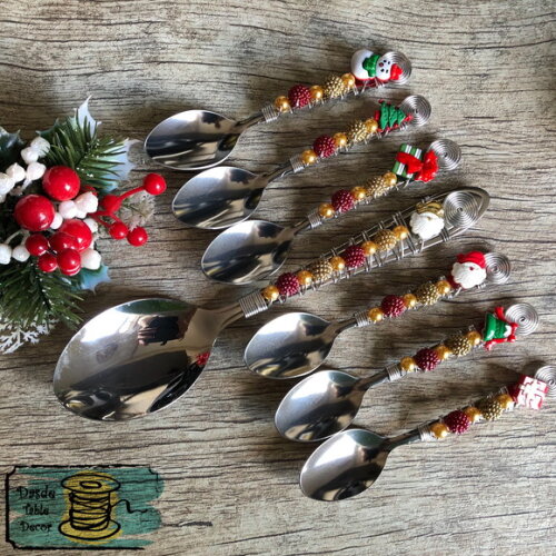 Talheres Bordado Sobremesa Cremosa Tema Natal - 7 Pcs