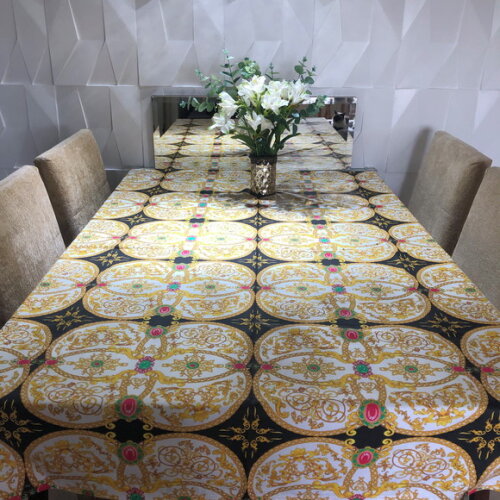 Toalha de Mesa Correntes em Tricoline - 1,70cm x 1,45cm