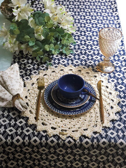 Trilho / Caminho Mesa Estofaria Creme e Azul *valor do Par*