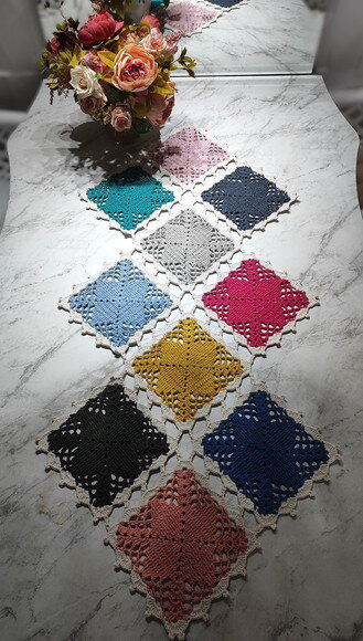 Trilho Mesa Crochê Patchwork - Caminho ou Centro Mesa