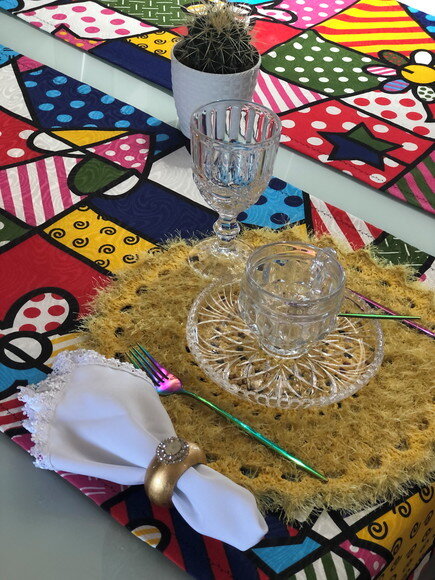 Trilho Mesa Jacquard Romero Brito Pop Art - Caminho de Mesa