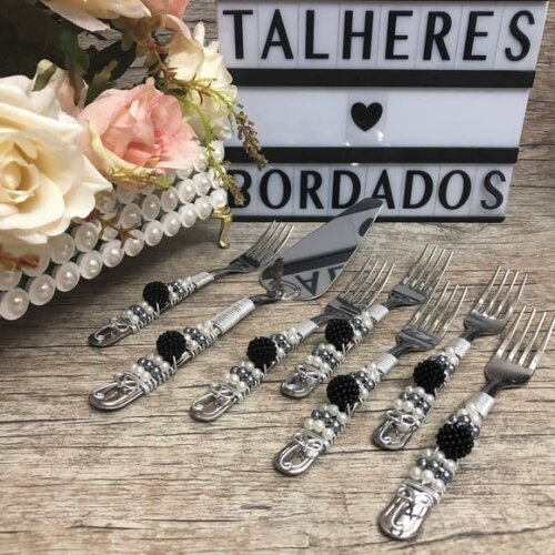 Talheres Bordado Garfinho & Espátula Torta - Bolo - 7 Peças