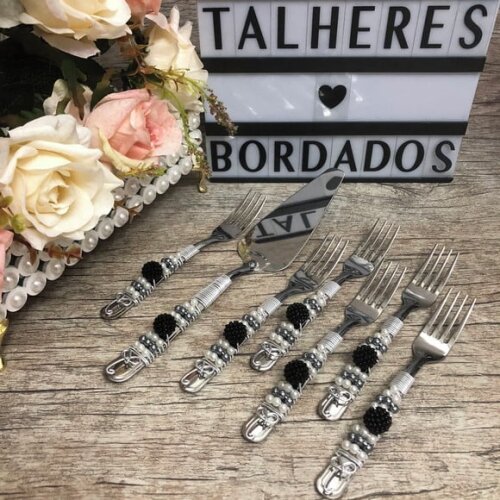 Talheres Bordado Garfinho & Espátula Torta - Bolo - 7 Peças