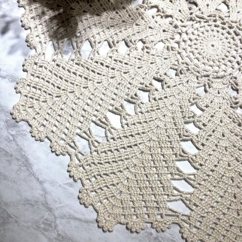 Toalha - Centro de Mesa Croche Boho com Brilho Dourado