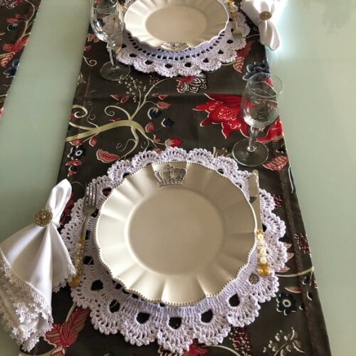 Trilho / Caminho Mesa Floral Fantasy Antimancha *valor Par*
