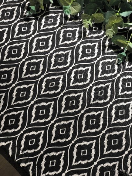 Trilho / Caminho Mesa Jacquard Preto Branco *valor do Par*