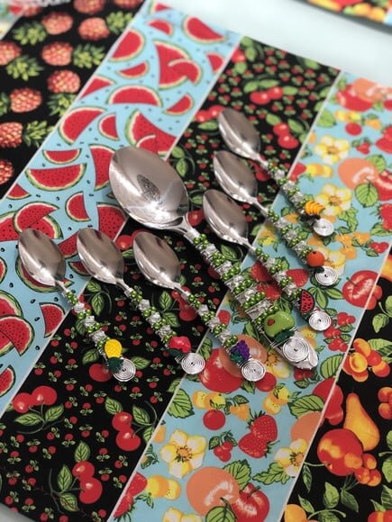 Trilho / Caminho Mesa Tricoline Salada Frutas *valor do Par*