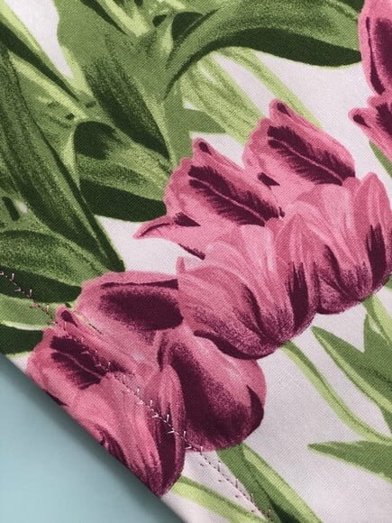 Trilho / Caminho Mesa Tulipas Rosa Antimancha *valor do Par*