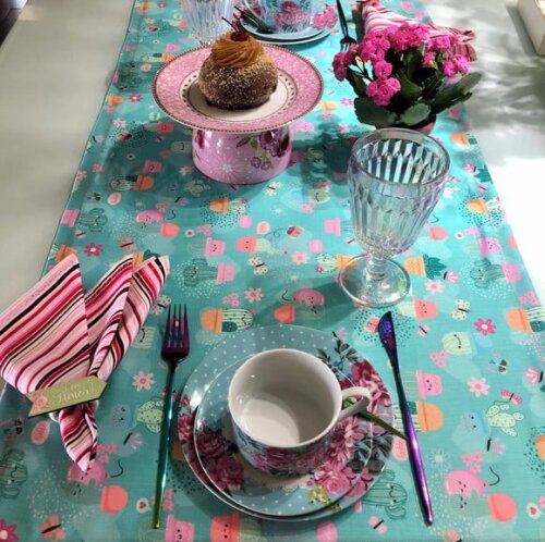 Trilho de Mesa Crepe Cactos - Caminho de Mesa