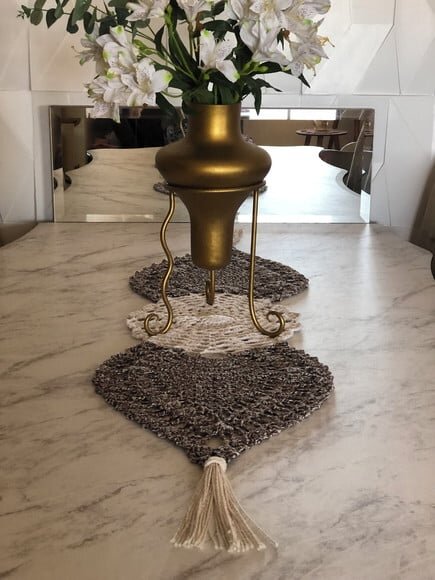 Trilho Mesa Croche Crú com Tassel - Caminho Centro Mesa