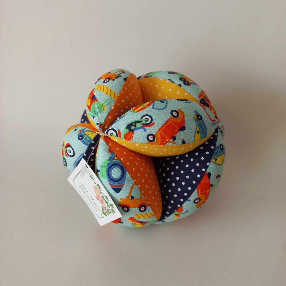 Bola de tecido para bebê