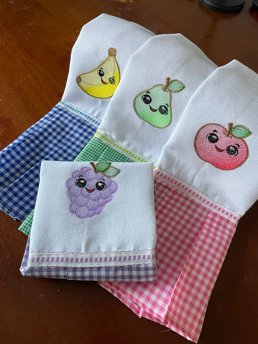 Kit 8 Panos de Prato Bordado Frutas