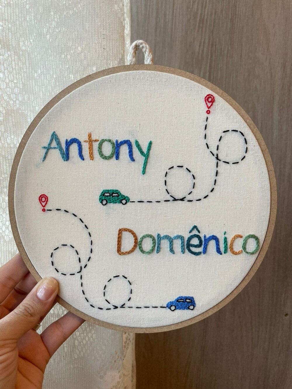 Porta Maternidade Carros 20cm
