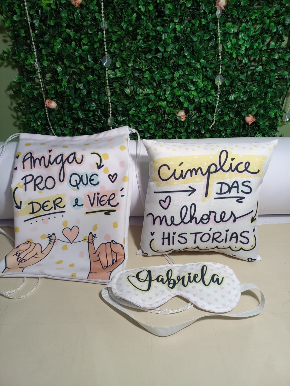 Kit Festa do Pijama Amigas