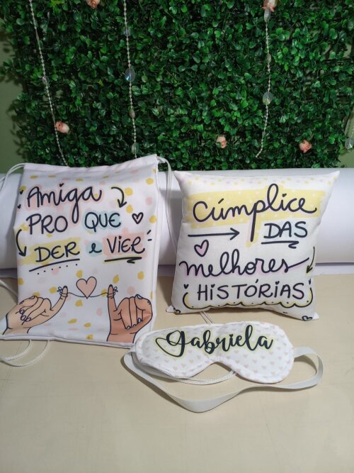 Kit Festa do Pijama Amigas