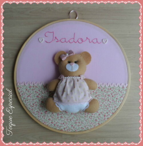 Porta Mat. Bastidor Ursinha Vestido
