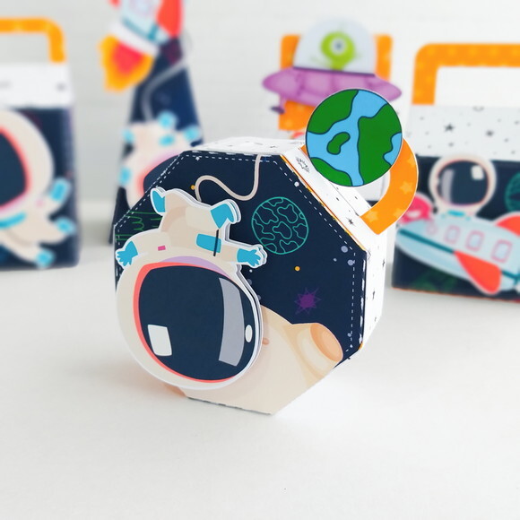 Kit 30 Caixas Personalizadas Astronauta