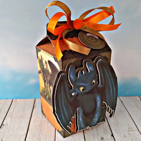Kit 30 Caixas Personalizadas Como Treinar o Seu Dragão