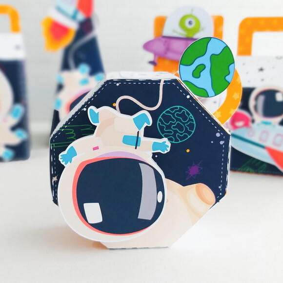 Kit 60 Caixas Personalizadas Astronauta