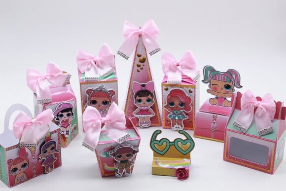 Kit Festa: 30 Lembrancinhas Personalizadas Lol Surprise