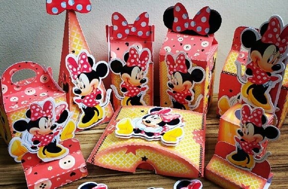 Kit: 30 Lembrancinhas Personalizadas Minnie e Mickey