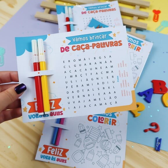 Lembrancinha Volta às Aulas Card+ Lápis ou Giz de Cera