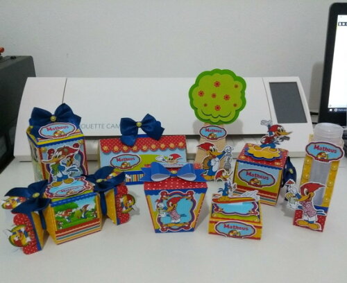 Kit 30 Caixas Personalizadas Pica Pau