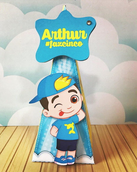 Kit de Personalizados Lucas Neto (30 Itens)