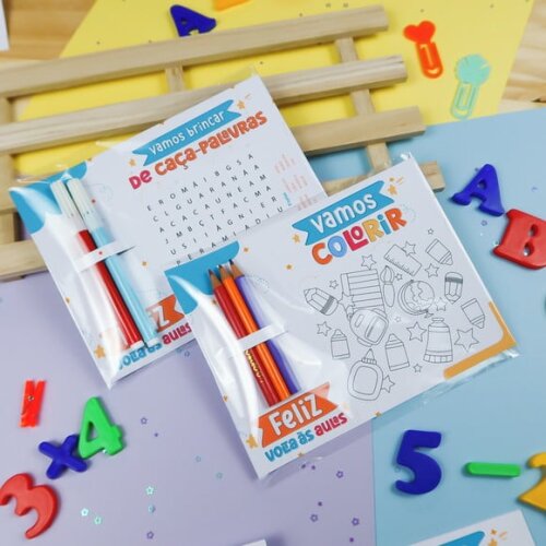 Lembrancinha Volta às Aulas Card+ Lápis ou Giz de Cera