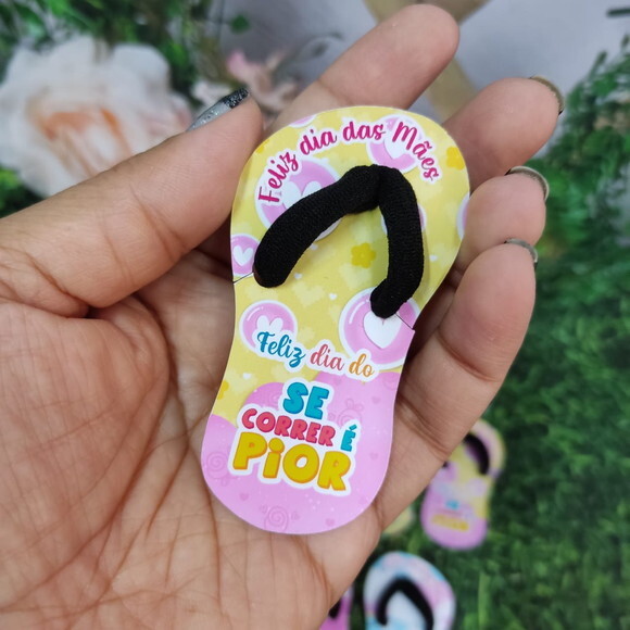 Lembrancinha Chinelo com Xuxinha Mães Personalizado
