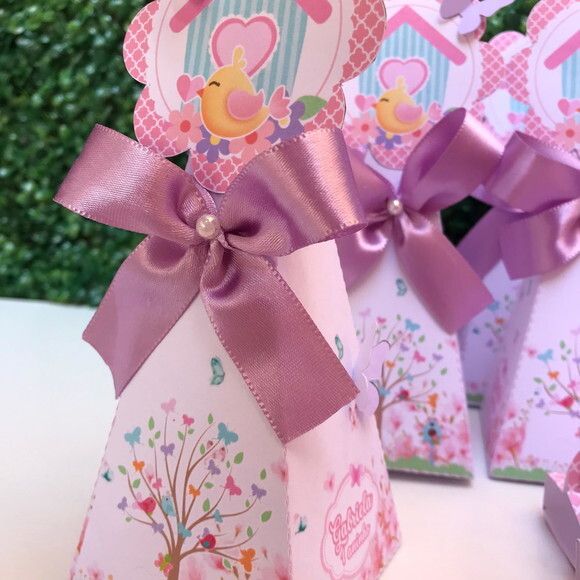 Pirâmide Personalizada Jardim Encantado