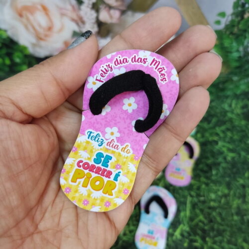 Lembrancinha Chinelo com Xuxinha Mães Personalizado