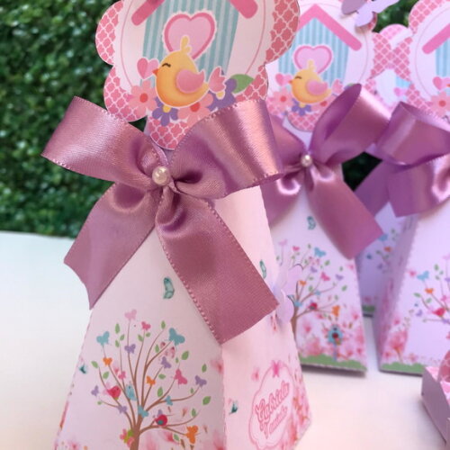 Pirâmide Personalizada Jardim Encantado